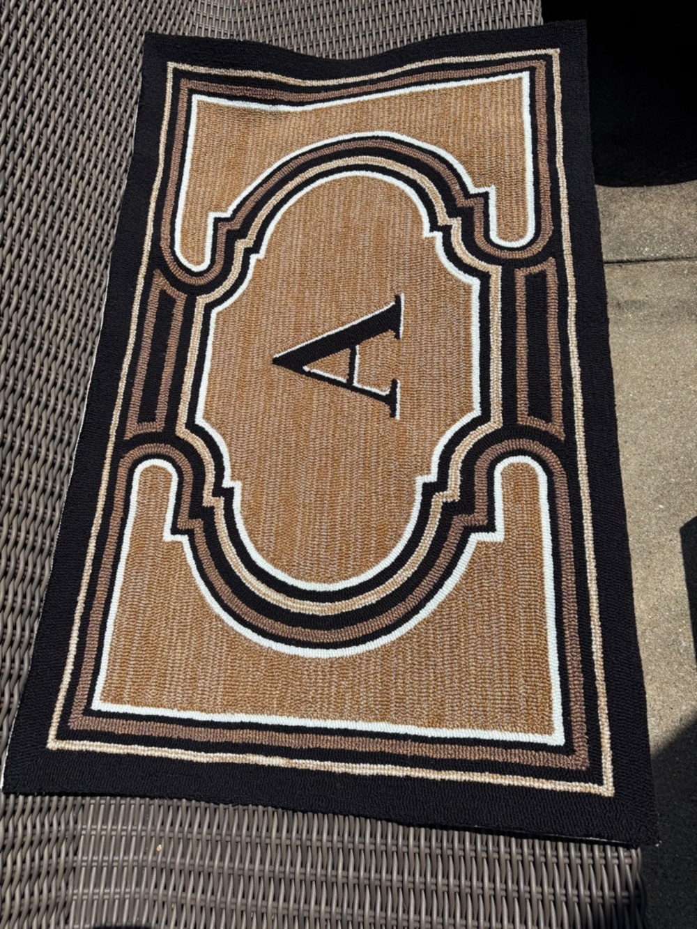 Frontgate Monogrammed 'A' Indoor/Outdoor Rug - Picture 10 of 15
